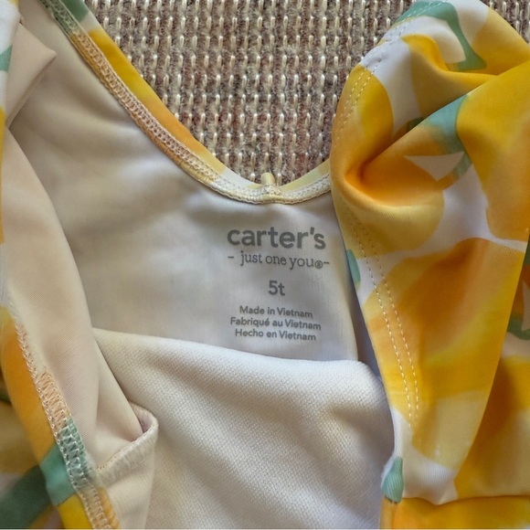 Carter's 2-Piece Lemon Swimsuit Set Size 5T - Picture 3 of 4